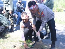 Polres Bondowoso dan Dinas Terkait Laksanakan Penanaman Seribu Pohon Serentak