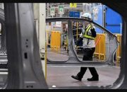 Toyota: Lokalisasi Suku Cadang untuk Melancarkan Produksi