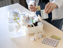 Panduan Lengkap Menyimpan Obat dengan Benar Agar Tetap Aman dan Efektif