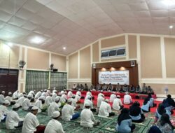 HANGATKAN KEBERSAMAAN DI BULAN SUCI RAMADHAN, PETUGAS RUTAN SITUBONDO AJAK WARGA BINAAN BUKA BERSAMA